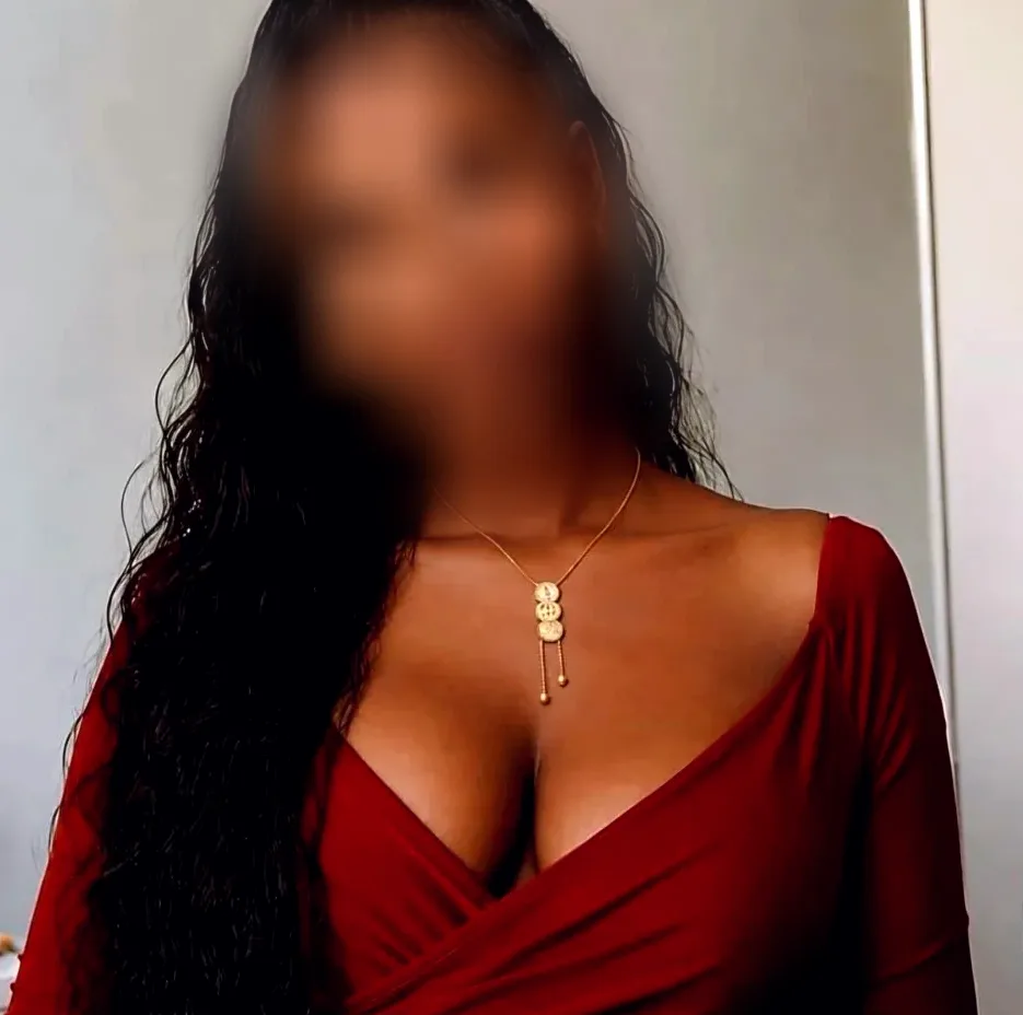 Maike, 23